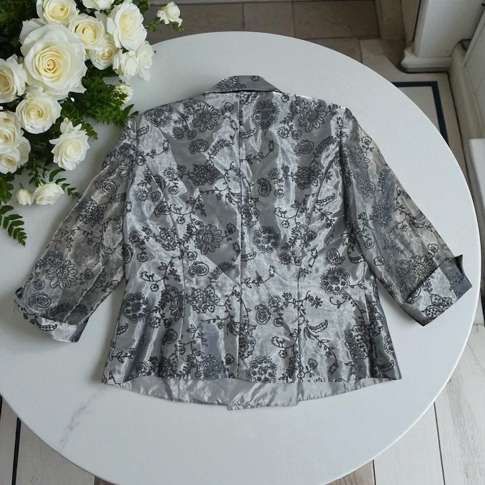 RM Richard's Womens Size 12 Black Floral Blazer 3/4 Sheer Sleeve Embroidered - Picture 2 of 7